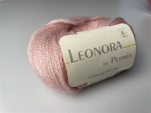 Leonora by permin silke / uld - i smuk lyserød